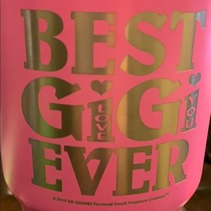 Meet your Posher, Stacey